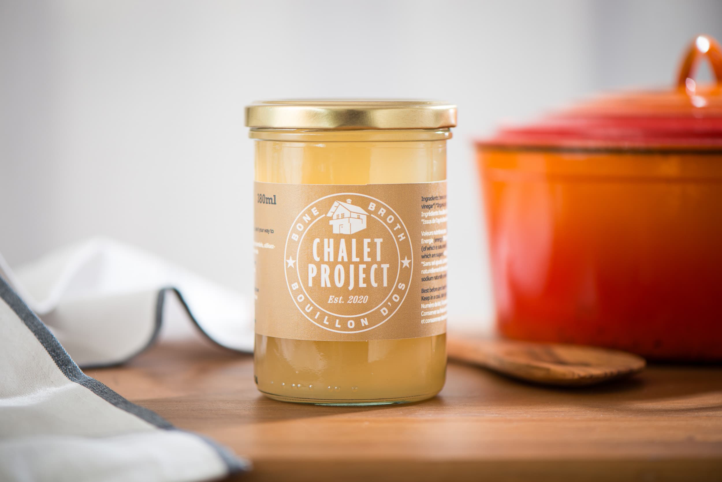 Bouillon d'os de poulet basic, sans ajout de sel ni légume
