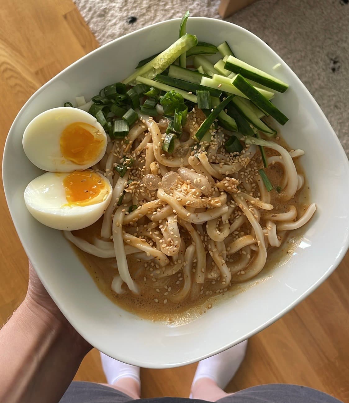 Nouilles froides à la sauce cacahuète